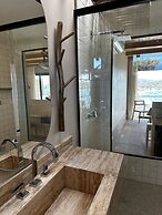 Abracadabra Boutique Hotel