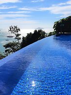 Abracadabra Boutique Hotel