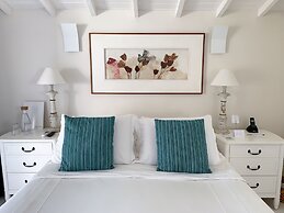 Abracadabra Boutique Hotel