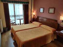 B&B HOTEL Gijón Centro Begoña