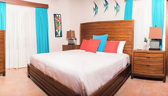 Mayan Princess Beach & Dive Resort - All Inclusive