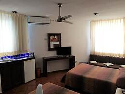 Hotel Los Girasoles Cancun