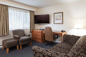 Robin Hood Inn & Suites