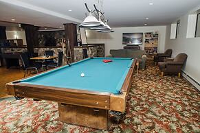 Robin Hood Inn & Suites