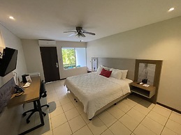 Puerto Azul Hotel