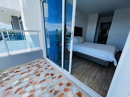 Puerto Azul Hotel