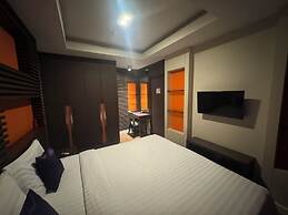 Palette Bella B All Suites Bangkok Hotel