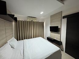 Palette Bella B All Suites Bangkok Hotel