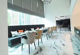 Palette Bella B All Suites Bangkok Hotel