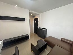 Palette Bella B All Suites Bangkok Hotel