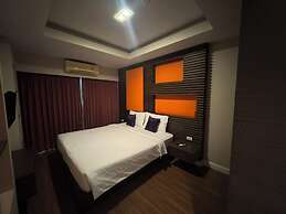 Palette Bella B All Suites Bangkok Hotel