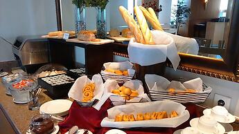 Oakwood Premier Cozmo Jakarta