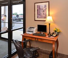 Country Hearth Inn & Suites Edwardsville St. Louis
