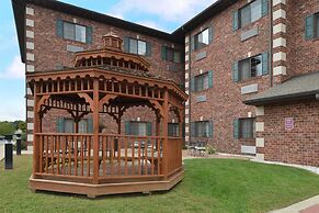 Country Hearth Inn & Suites Edwardsville St. Louis