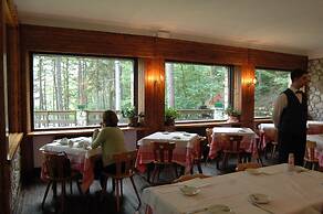 Hotel Mille Pini