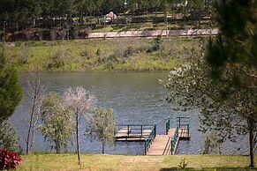 Sam Tuyen Lam Resort