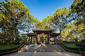 Sam Tuyen Lam Resort