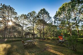 Sam Tuyen Lam Resort