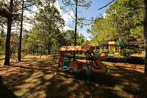 Sam Tuyen Lam Resort