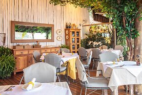 Casas Brancas Boutique Hotel & Spa