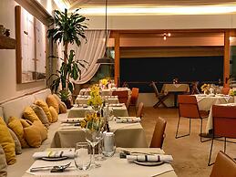 Casas Brancas Boutique Hotel & Spa
