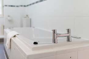 Appleby Manor Hotel & Garden Spa