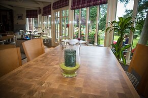 Appleby Manor Hotel & Garden Spa