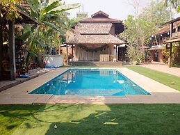 Baan Singkham Resort