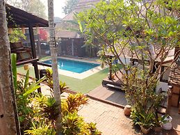 Baan Singkham Resort