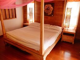 Baan Singkham Resort