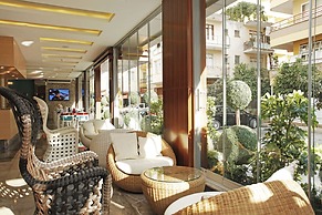 Kleopatra Suit Hotel