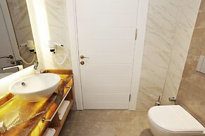 Kleopatra Suit Hotel