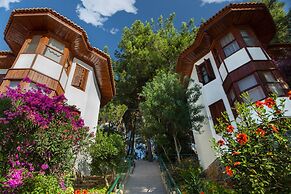 Club & Hotel Letoonia