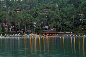 Club & Hotel Letoonia