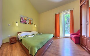 Apartments Ruzmarin