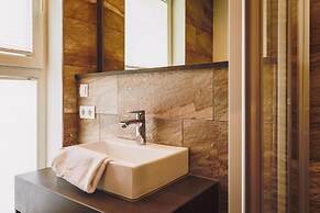 Mountain Lake Resort