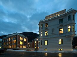 Mountain Lake Resort