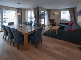 Mountain Lake Resort