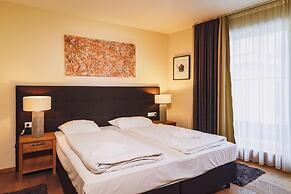 Mountain Lake Resort