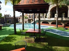 Hotel Castillo Santa Cecilia