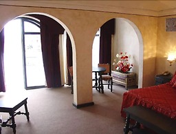 Hotel Castillo Santa Cecilia