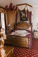 Kupava Deluxe Hotel