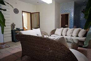 Kupava Deluxe Hotel