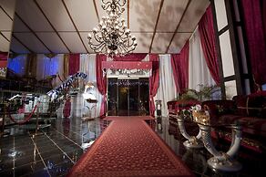 Kupava Deluxe Hotel