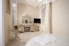 Kupava Deluxe Hotel