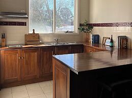 Victoria House Motor Inn