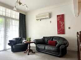 Victoria House Motor Inn