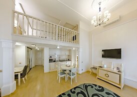 Metro Hotel Apartments