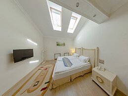 Metro Hotel Apartments