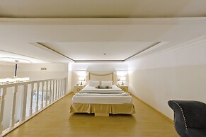 Metro Hotel Apartments